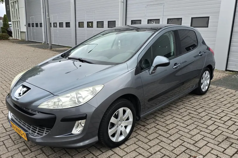 Peugeot 308 (2009)