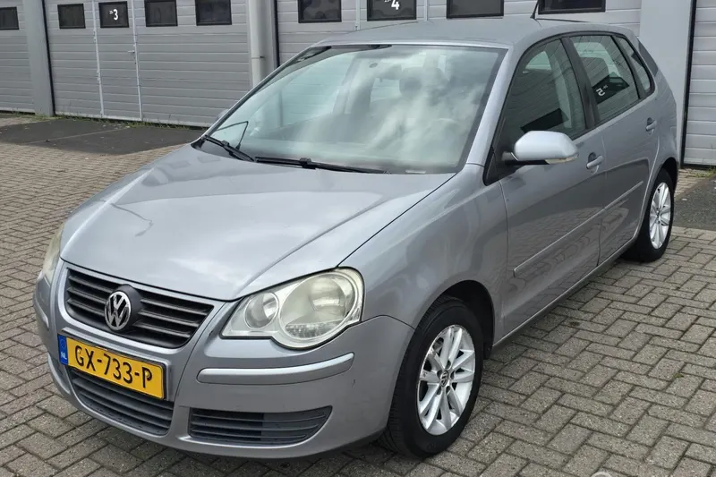 Volkswagen Polo (2008)