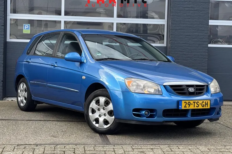 Kia Cerato (2007)