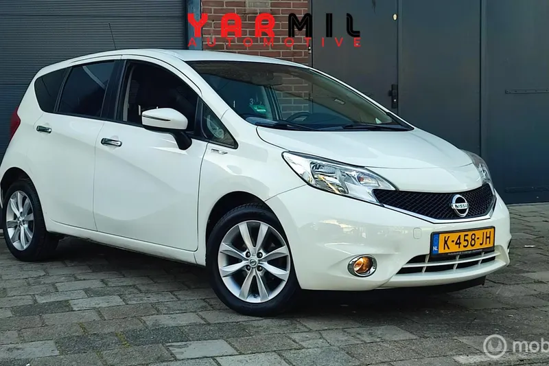 Nissan Note (2015)