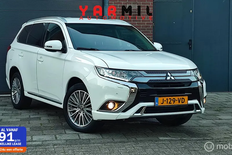 Mitsubishi Outlander (2020)