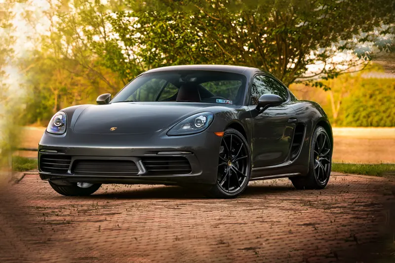 Porsche 718 Cayman (2018)