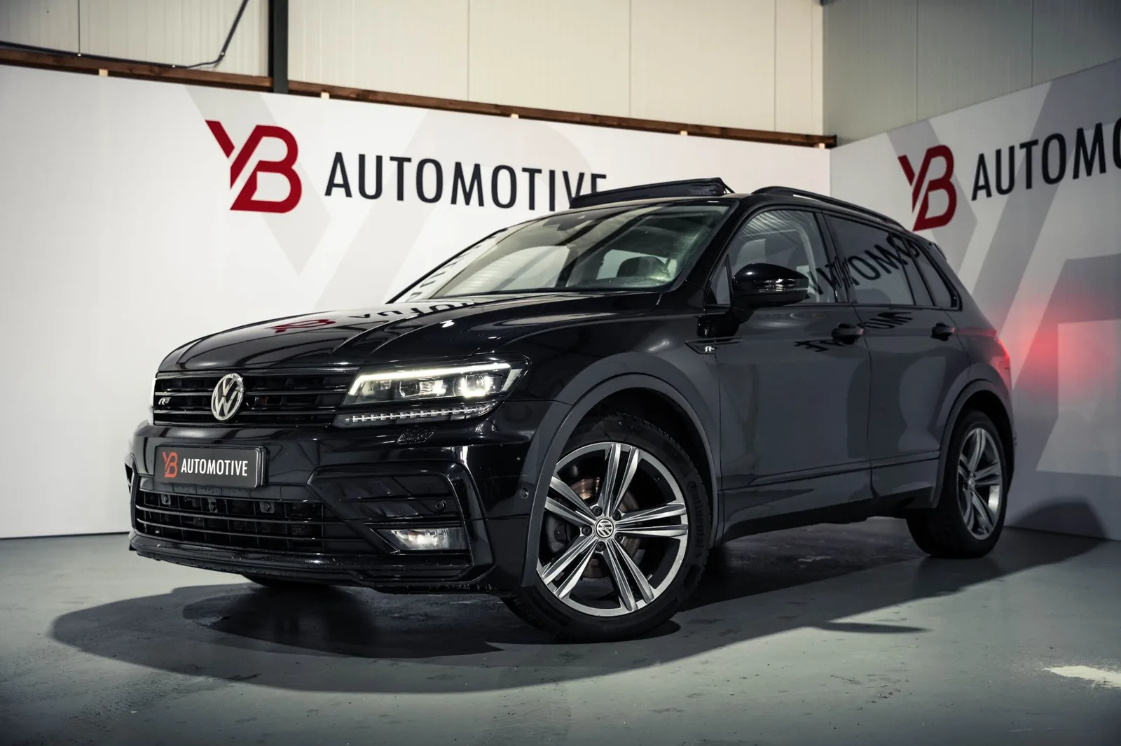 Volkswagen Tiguan (2017) — foto 1