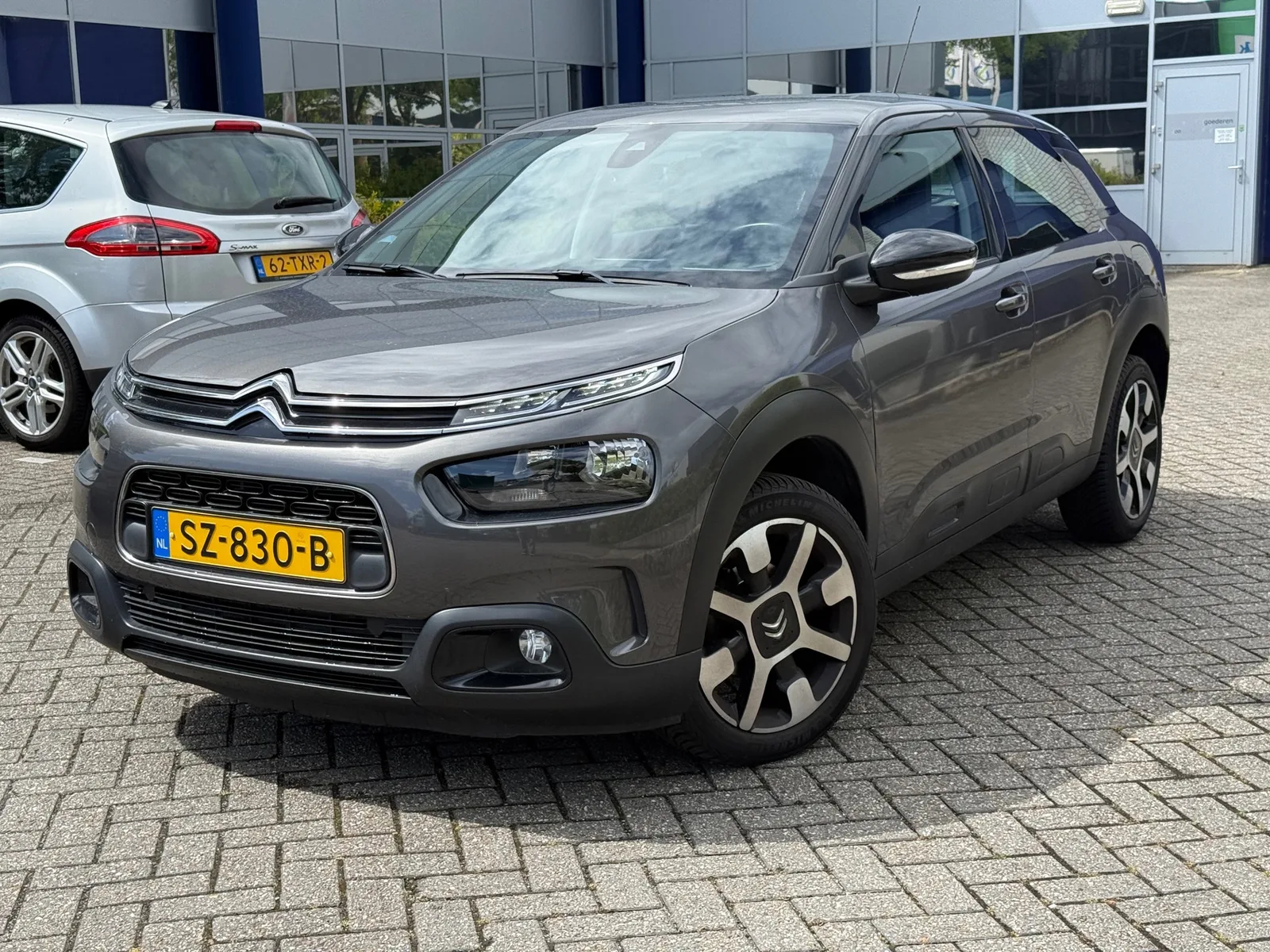 Citroën C4 Cactus (2018) — foto 1