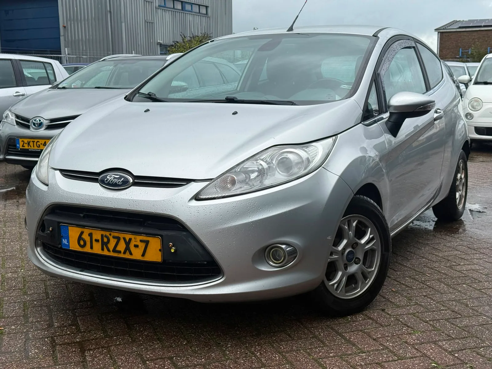 Ford Fiesta (2011) — foto 1