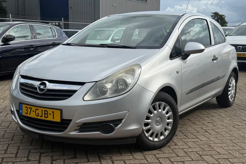 Opel Corsa (2008)