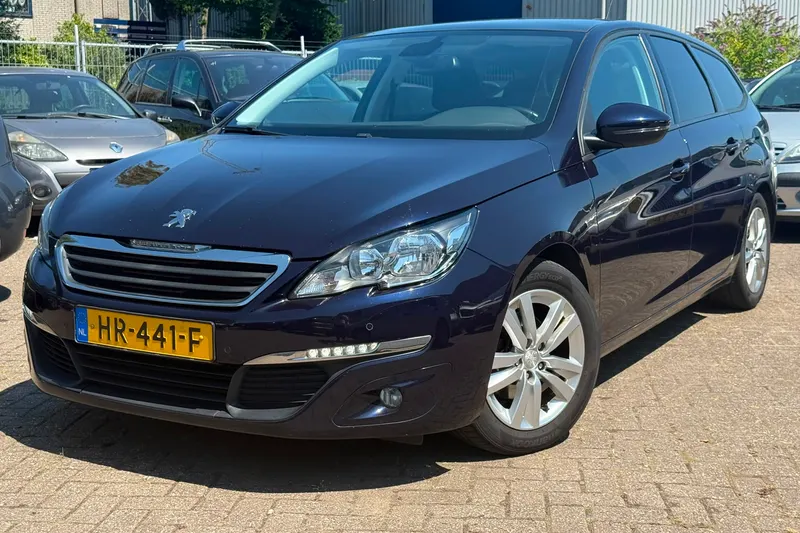 Peugeot 308 (2015)