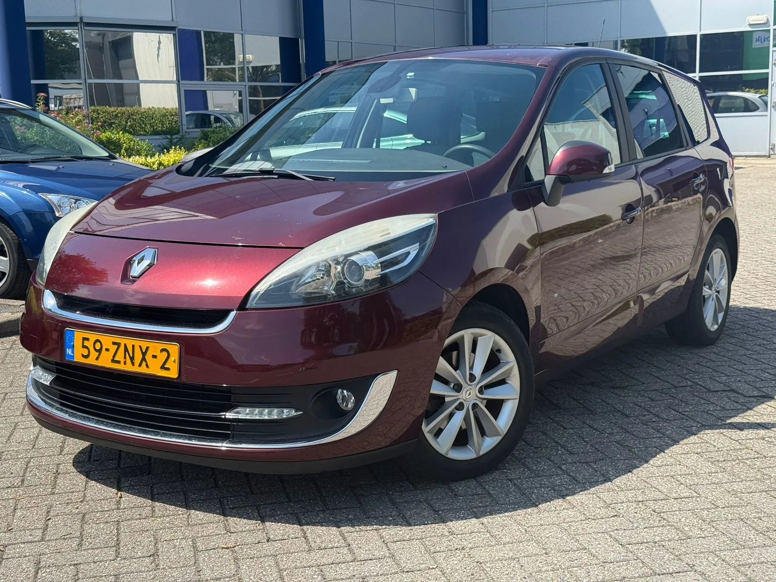 Renault Grand Scénic (2013) — foto 1