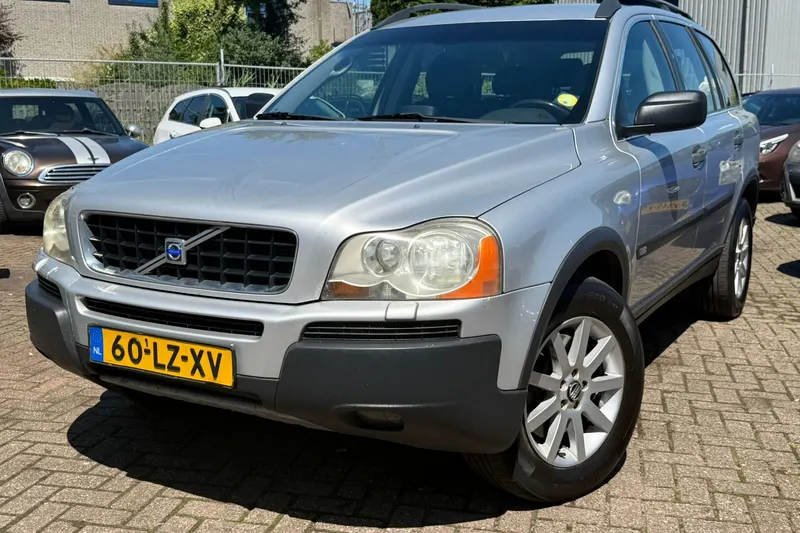 Volvo XC90 (2003)