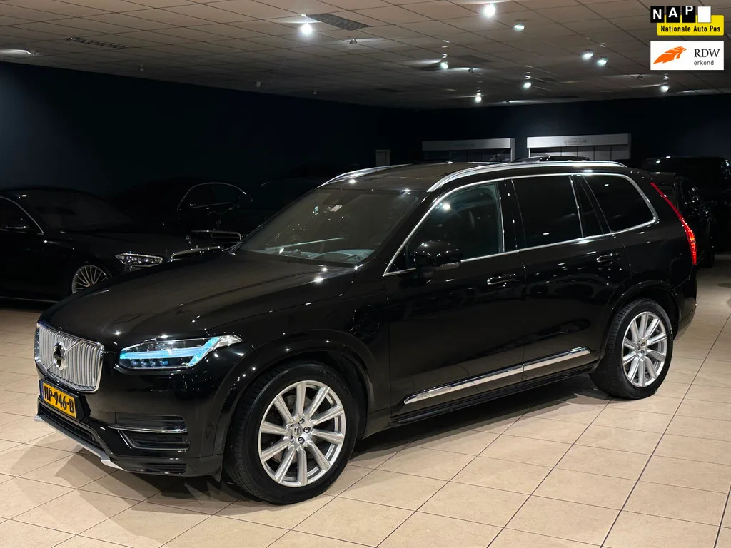 Volvo XC90 (2015) — foto 1