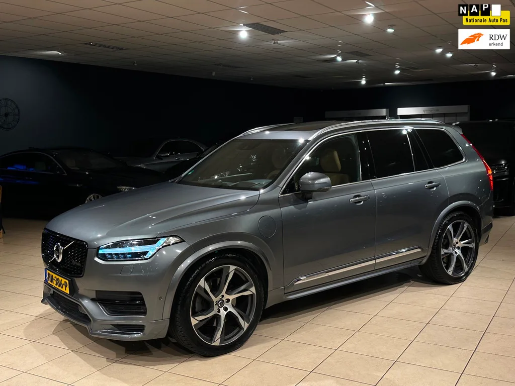 Volvo XC90 (2015) — foto 1