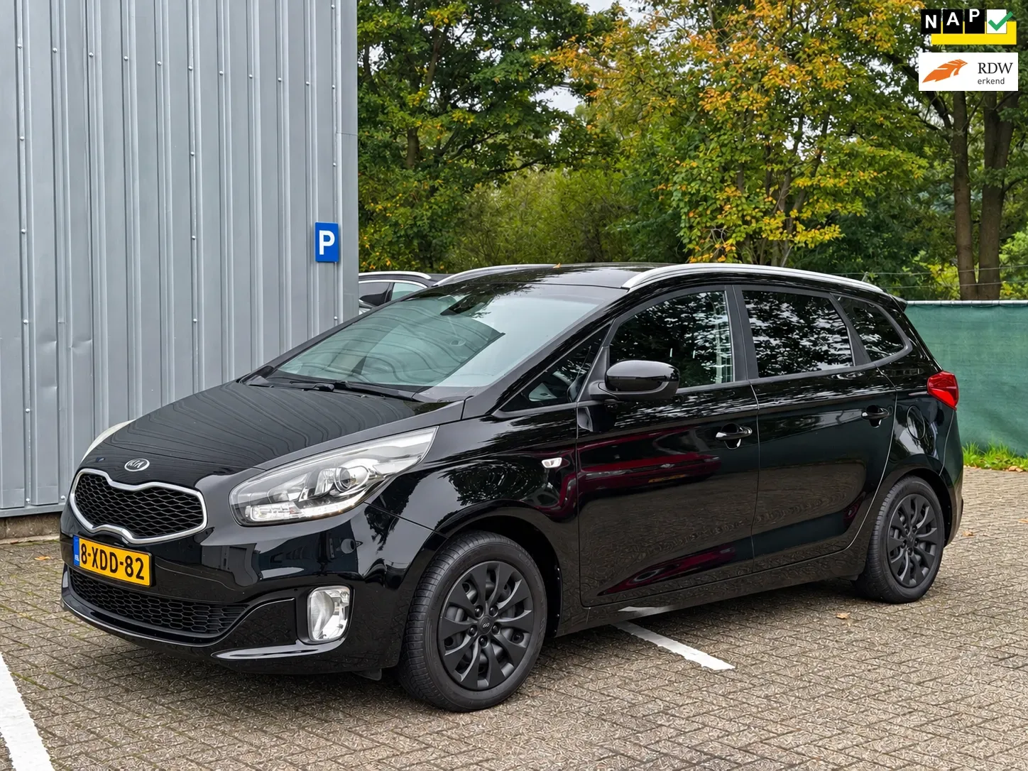 Kia Carens (2014) — foto 1