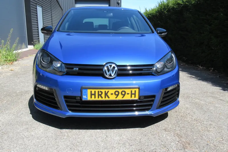 Volkswagen Golf (2010)
