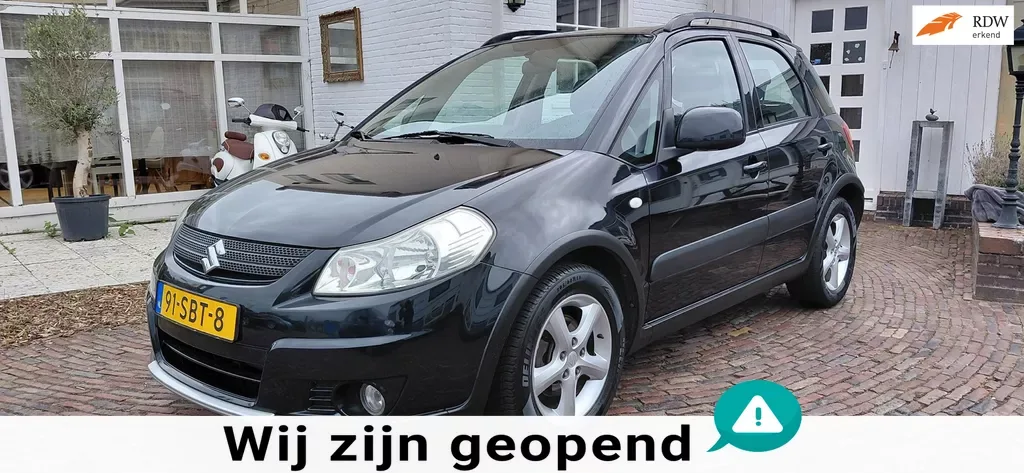 Suzuki SX4 (2008) — foto 1