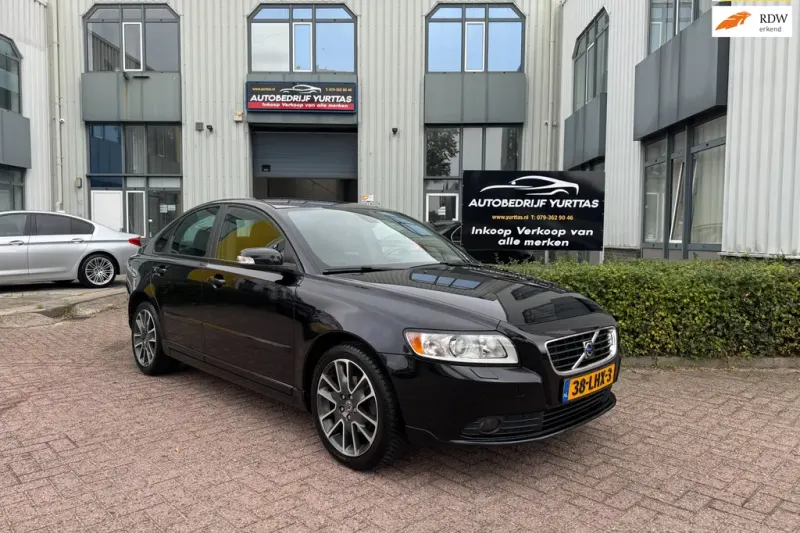 Volvo S40 (2010)
