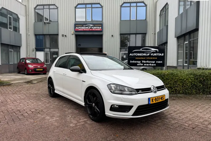 Volkswagen Golf (2015)