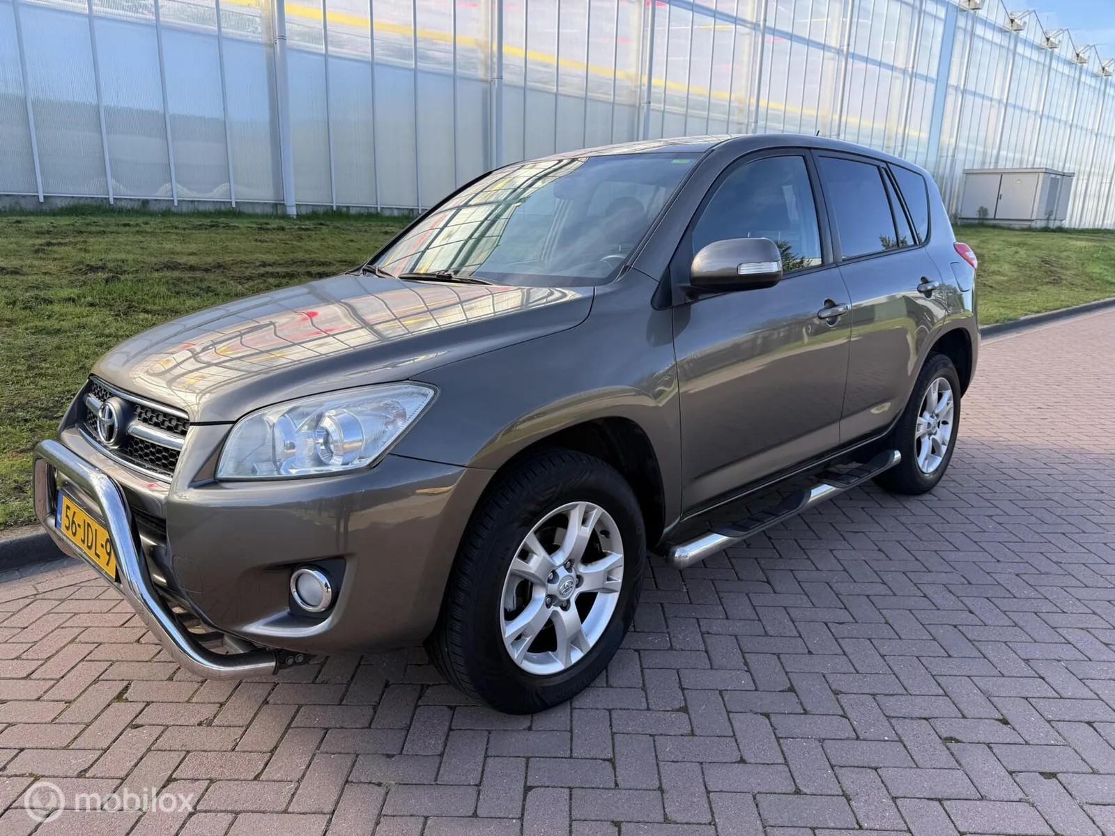 Toyota RAV4 (2009) — foto 1