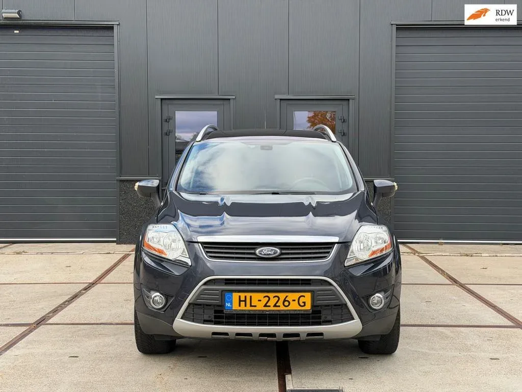Ford Kuga (2011) — foto 1