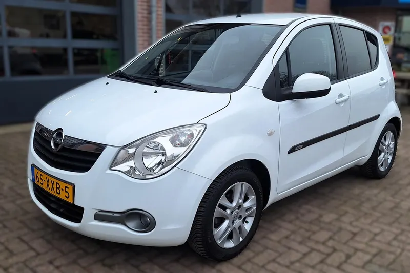 Opel Agila (2012)