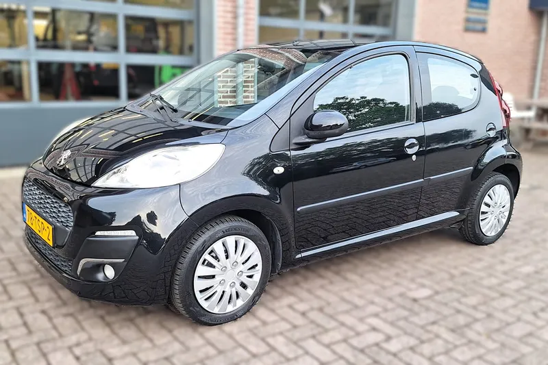 Peugeot 107 (2012)
