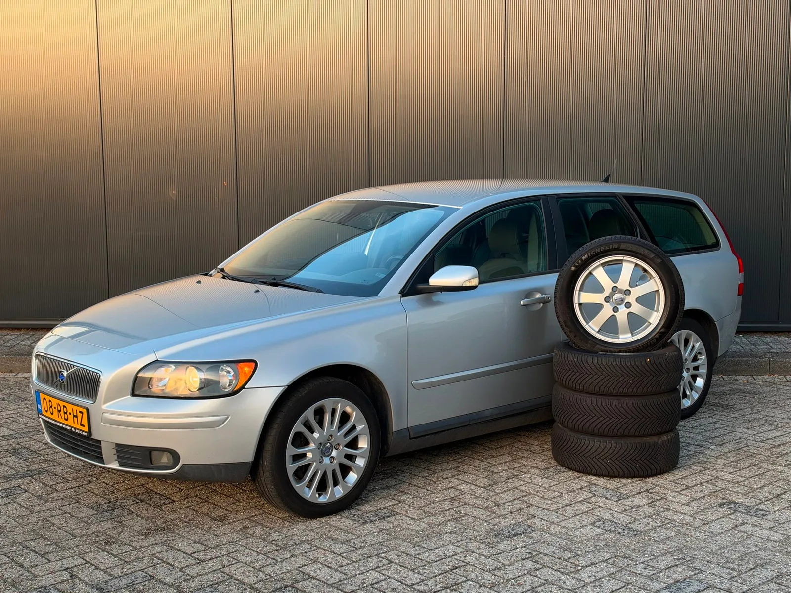 Volvo V50 (2005) — foto 1