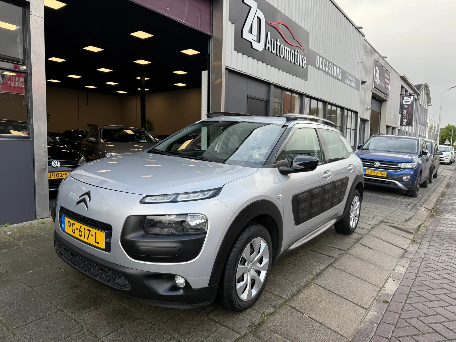 Citroën C4 Cactus (2017) — foto 1