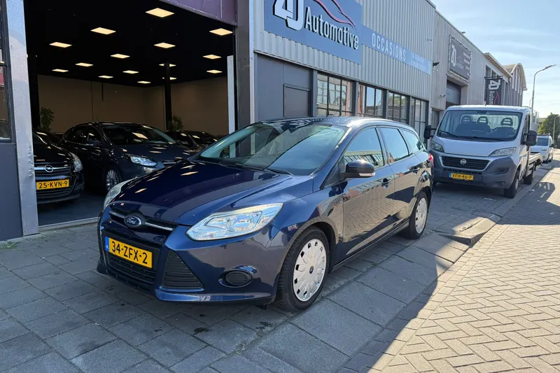 Ford Focus (2012)