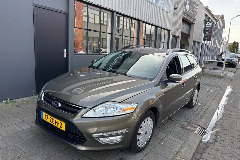 Ford Mondeo (2012)