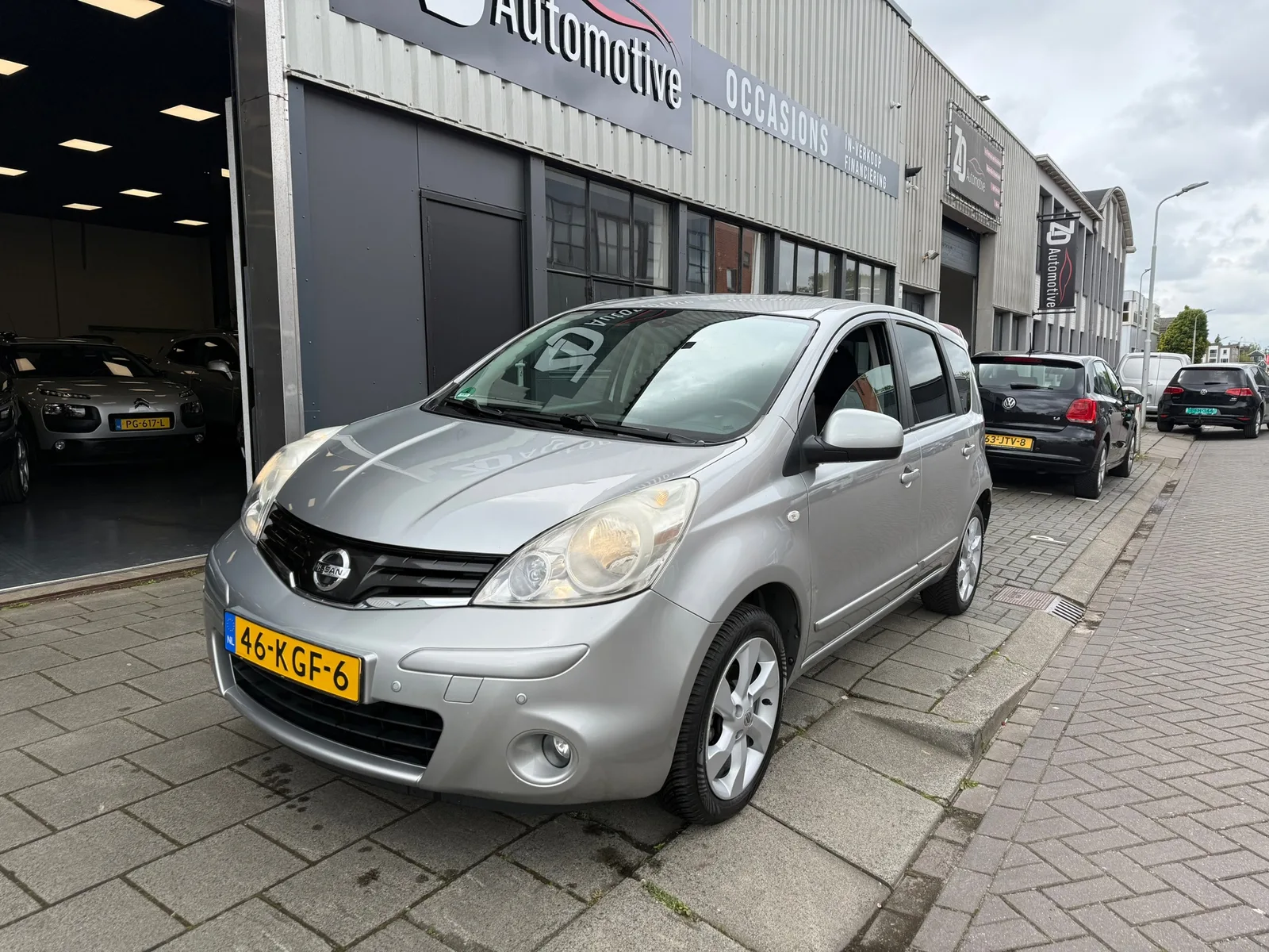 Nissan Note (2009) — foto 1