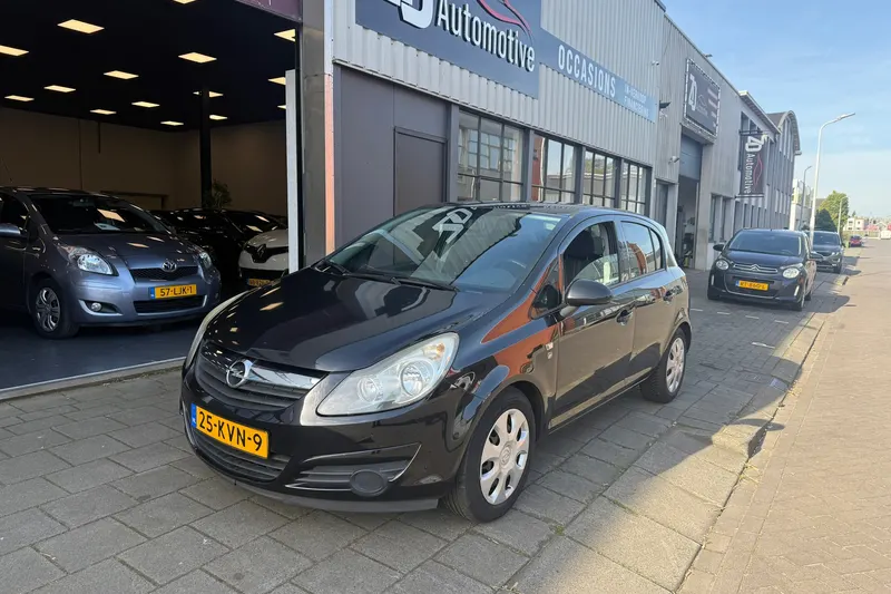 Opel Corsa (2010)