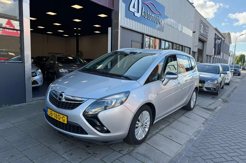 Opel Zafira Tourer (2016)