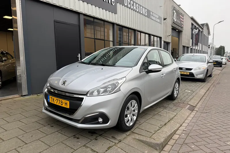 Peugeot 208 (2018)