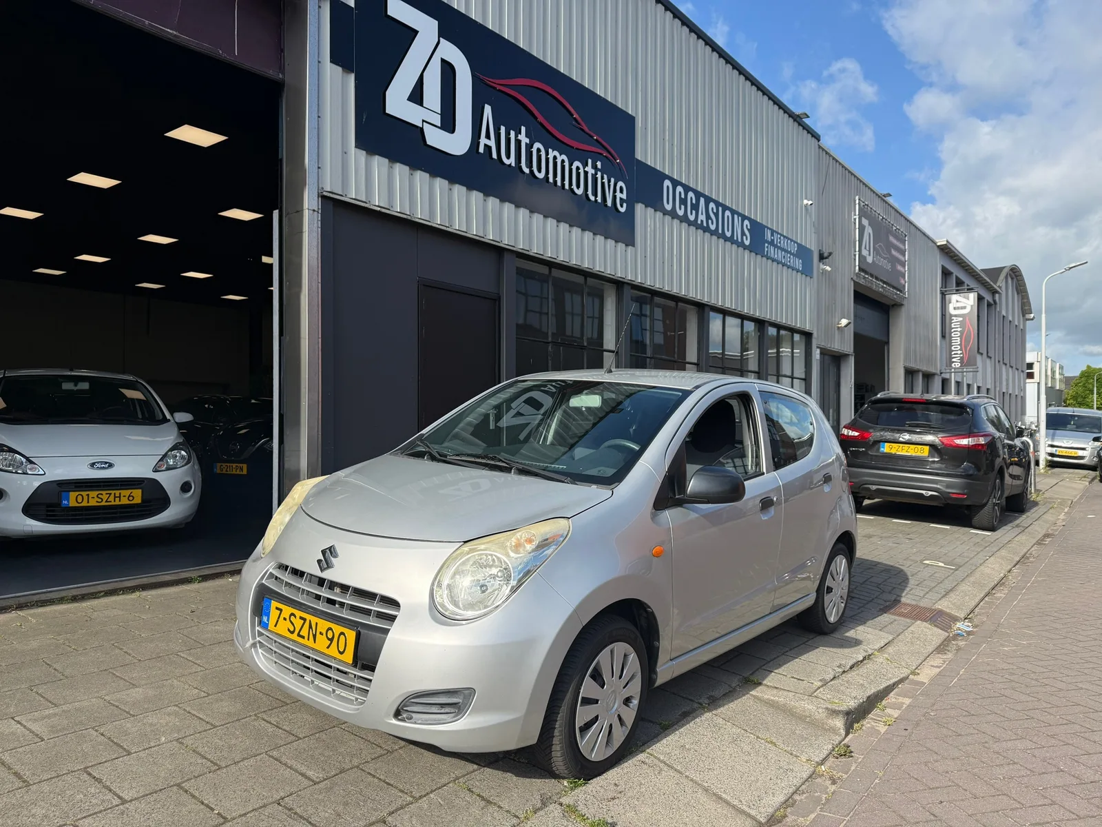 Suzuki Alto (2014) — foto 1