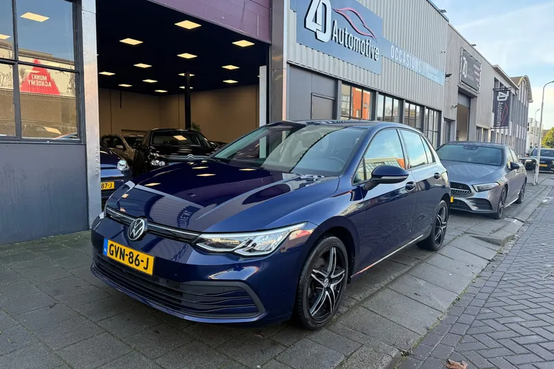 Volkswagen Golf (2020)