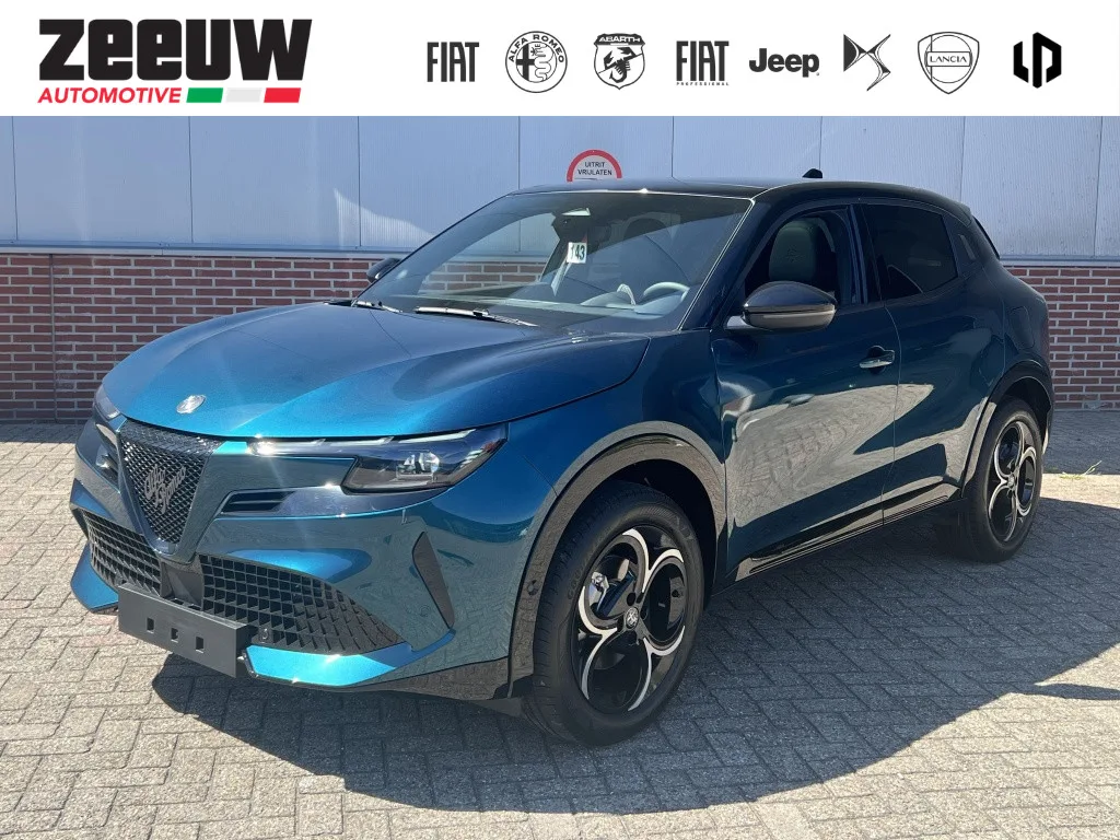 Alfa Romeo Junior (2026) — foto 1