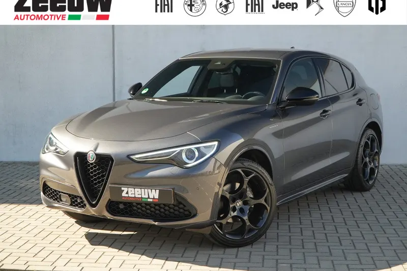 Alfa Romeo Stelvio (2023)