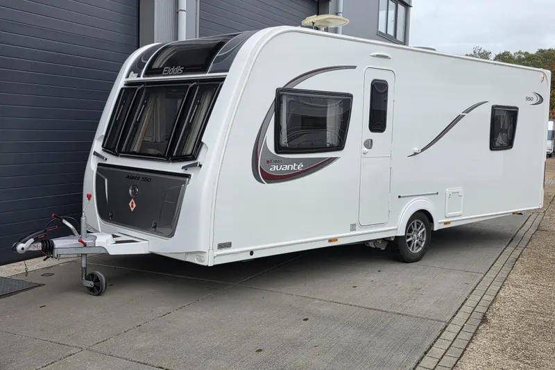 Elddis Avante (2017)