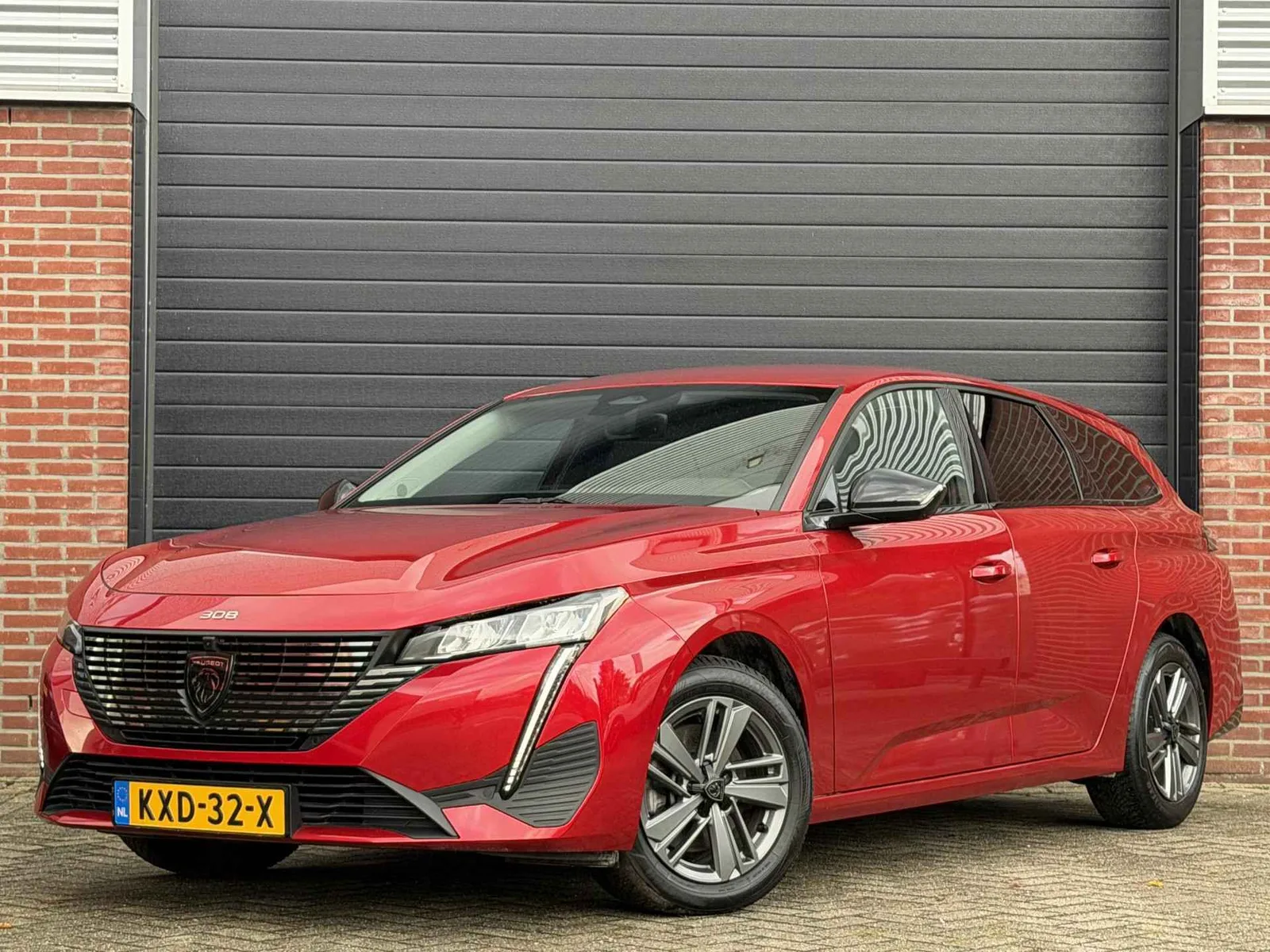 Peugeot 308 (2024) — foto 1