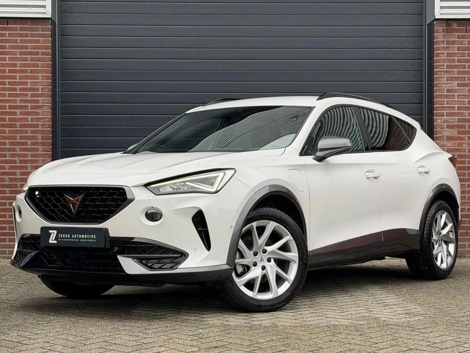 CUPRA Formentor (2023) — foto 1