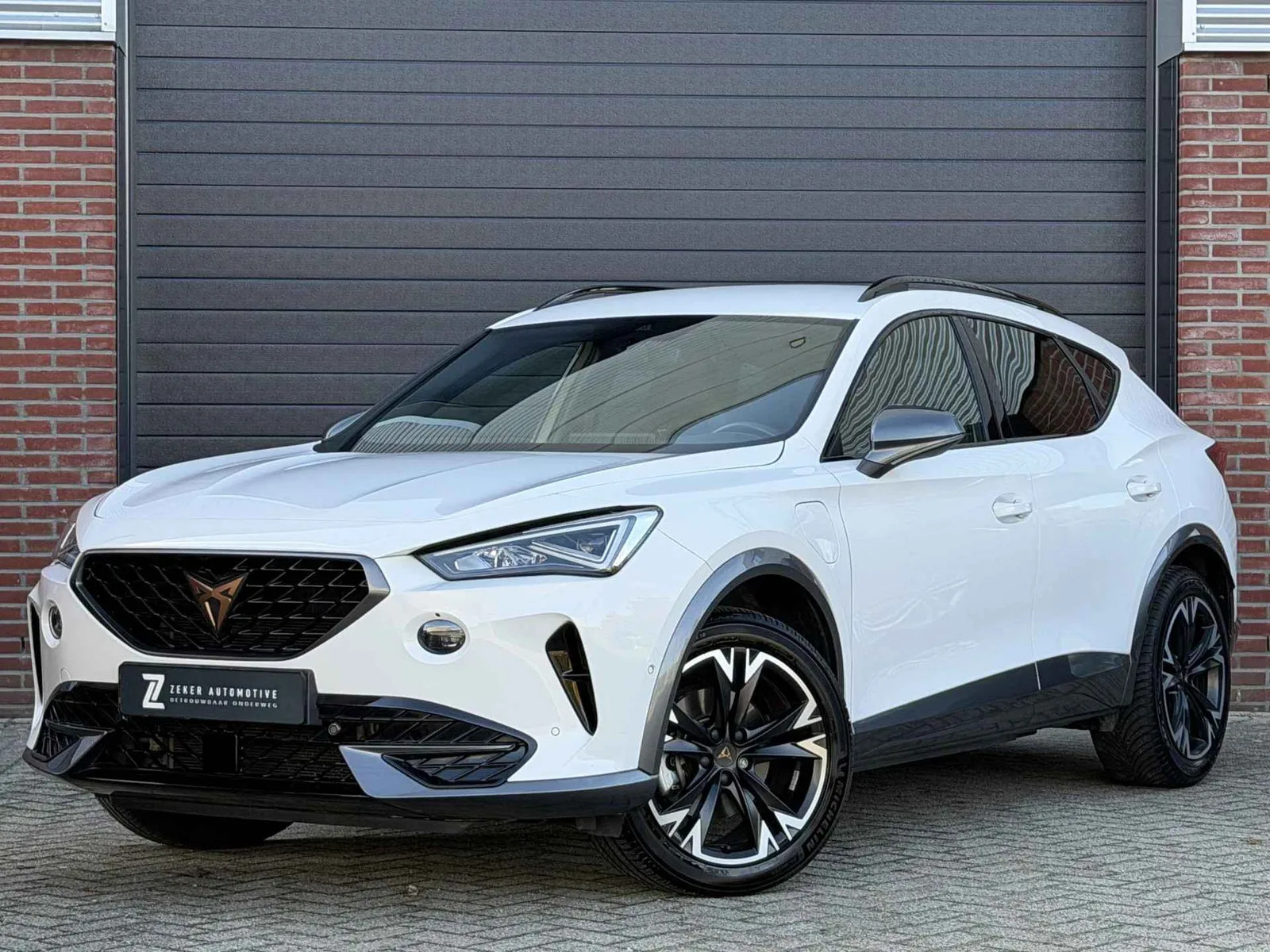 CUPRA Formentor (2024) — foto 1