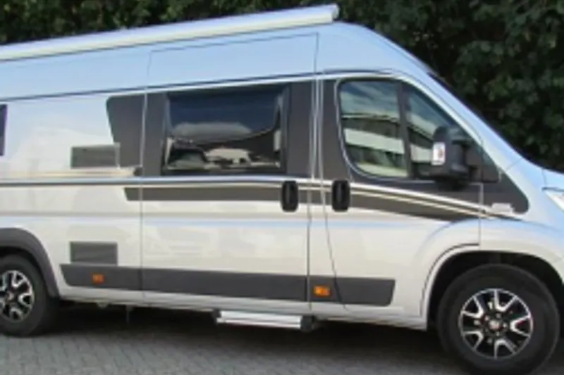 Malibu Van (2014)