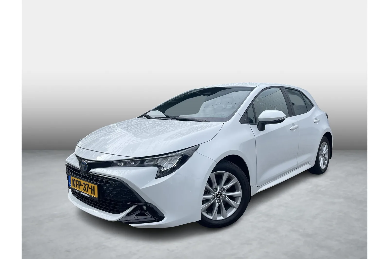 Toyota Corolla (2024) — foto 1