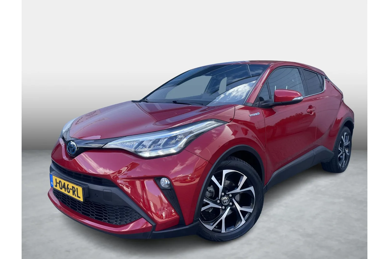 Toyota C-HR (2020) — foto 1