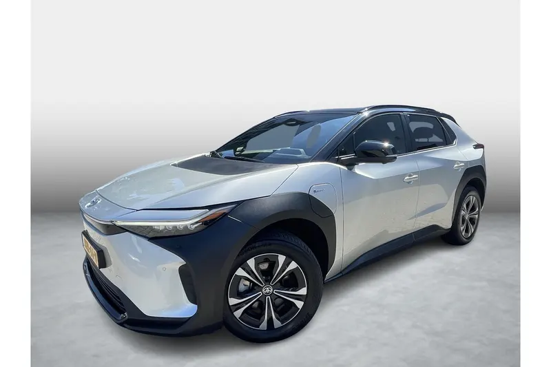 Toyota bZ4X (2025)