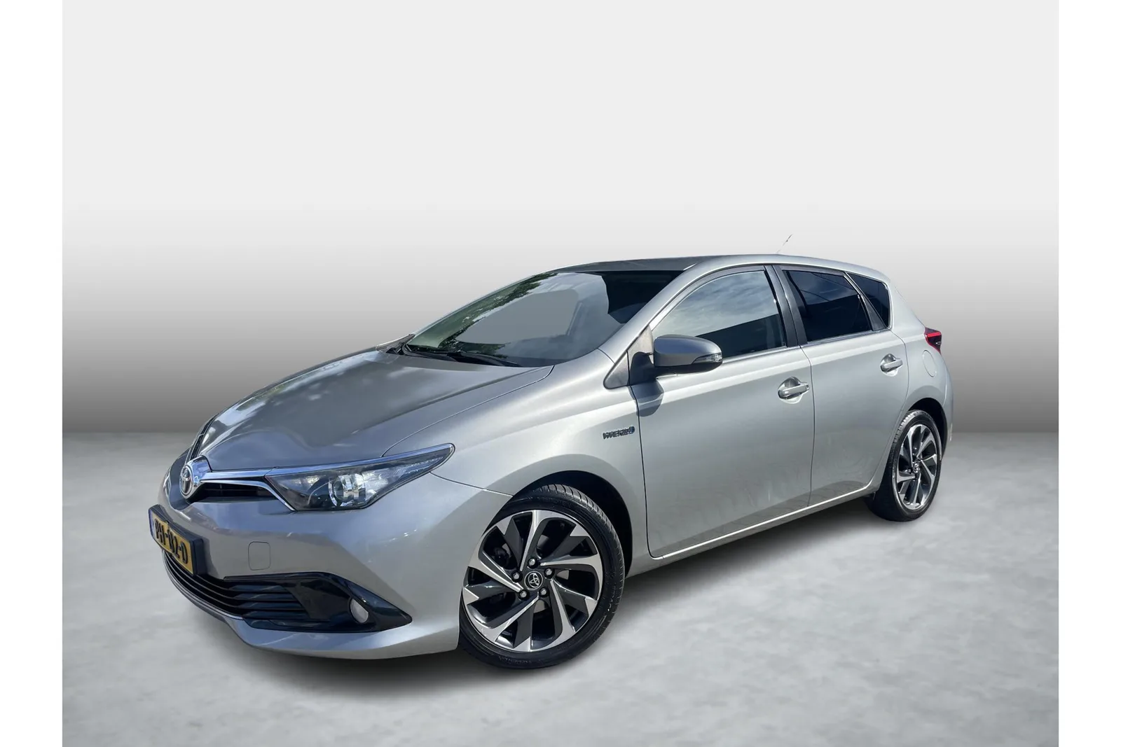Toyota Auris (2016) — foto 1