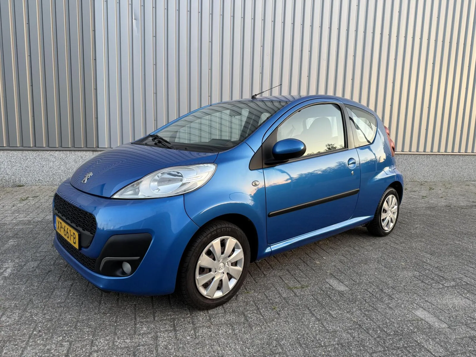 Peugeot 107 (2013) — foto 1