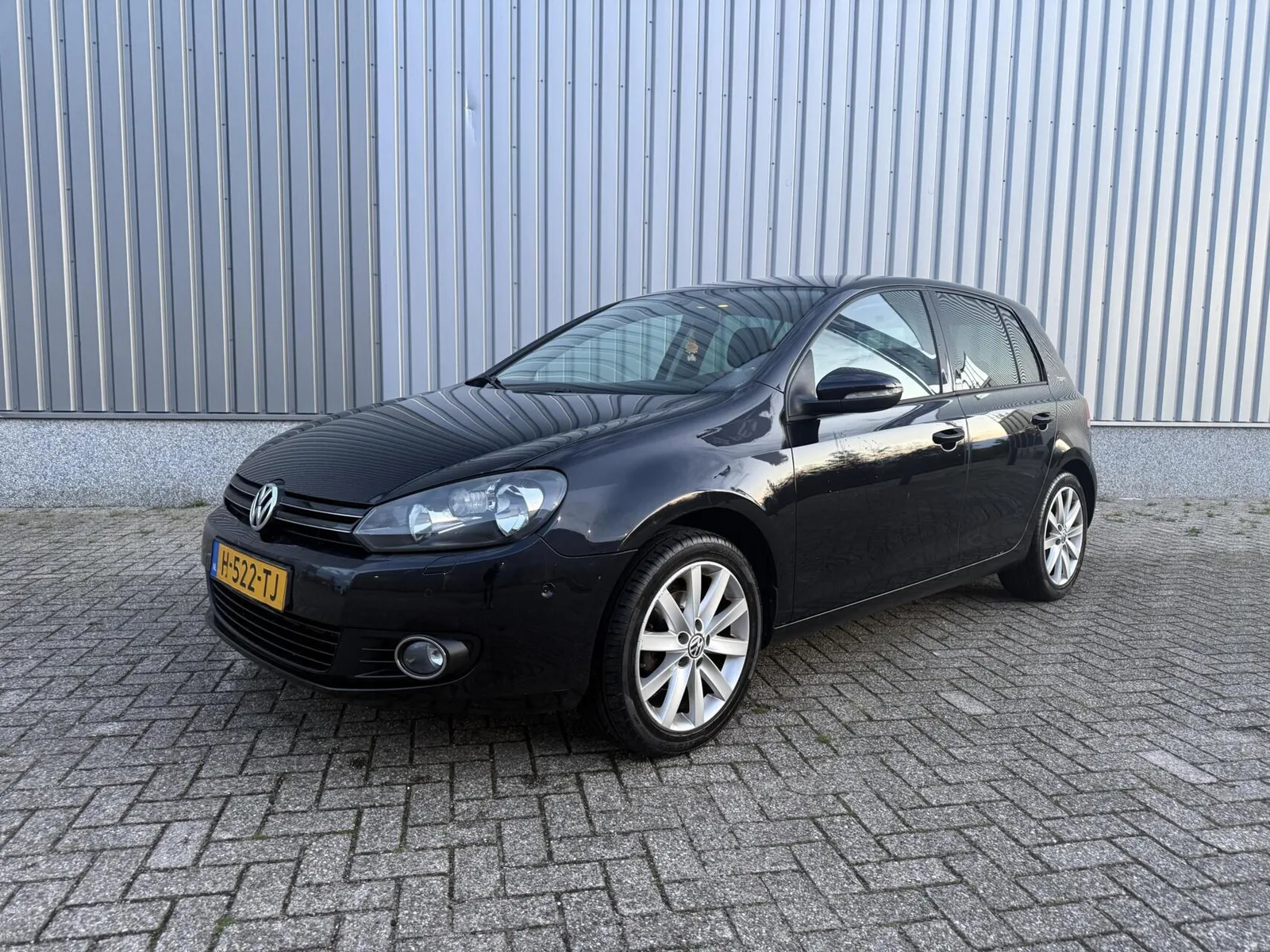 Volkswagen Golf (2010) — foto 1