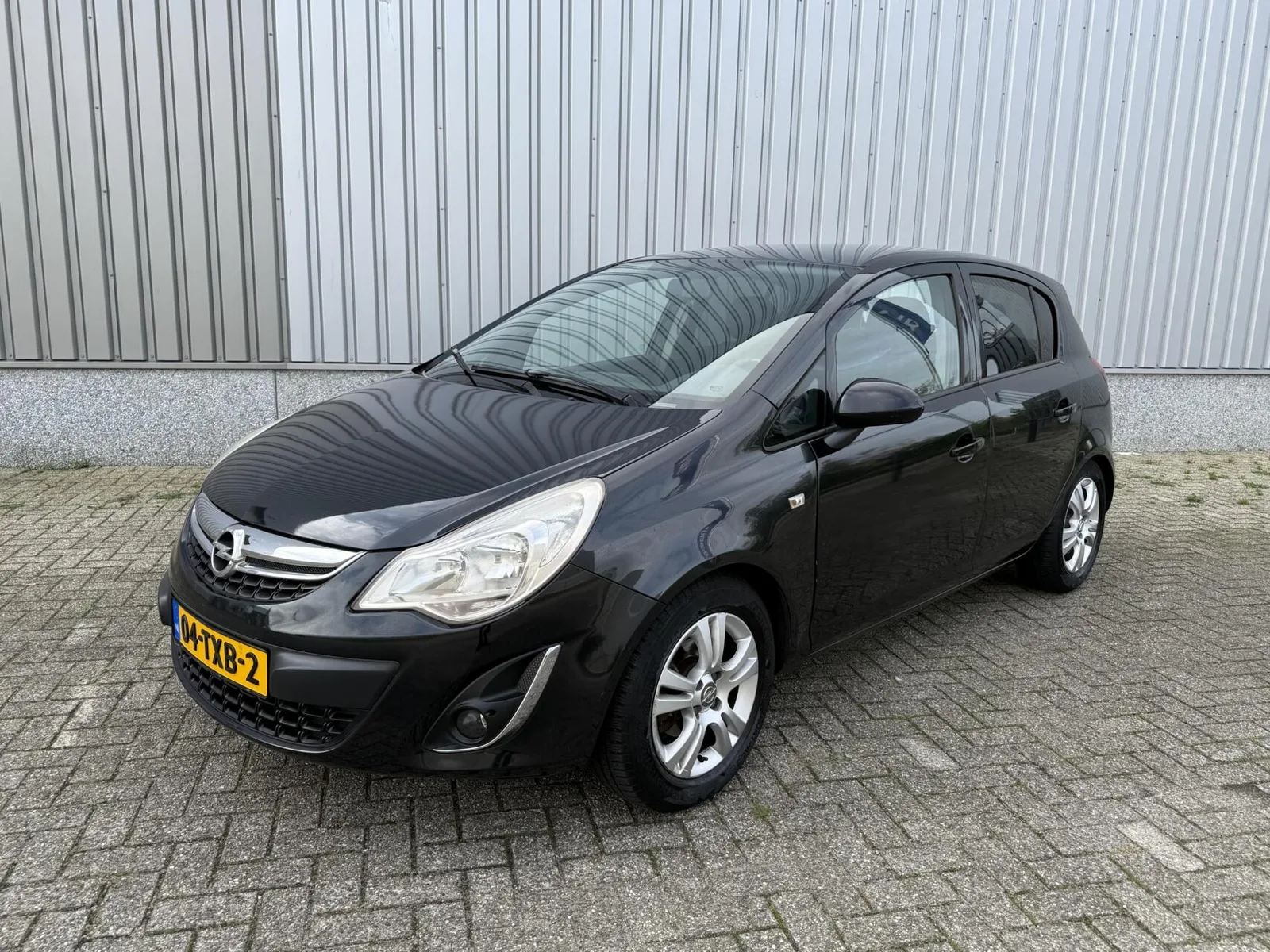 Opel Corsa (2012) — foto 1