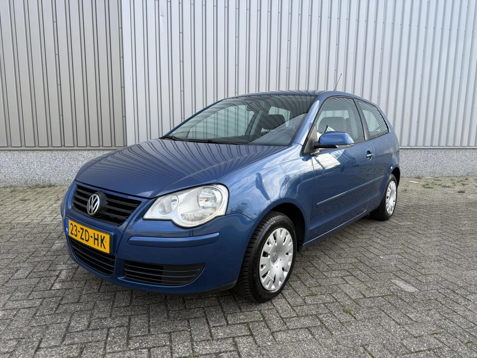 Volkswagen Polo (2008) — foto 1