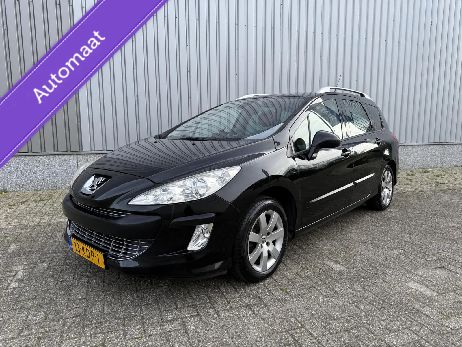 Peugeot 308 (2009) — foto 1